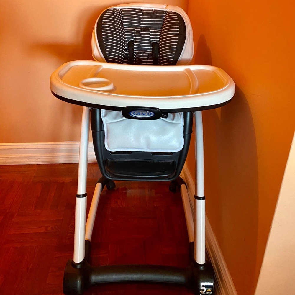 Graco baby high chair
